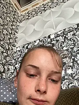 Snapshot of Barbika19 chatting on July 10, 12:49 pm Barbika19 online show from July 10, 12:49 pm