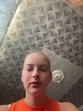 Snapshot of Barbika19 chatting on June 12, 10:02 am Barbika19 online show from June 12, 10:02 am