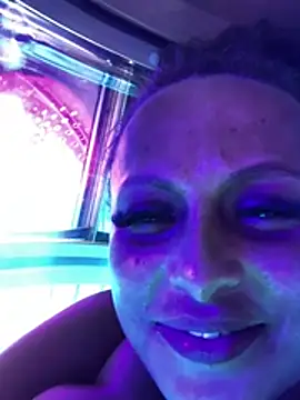 Welsh Maya221x online show from January 11, 3:41 pm