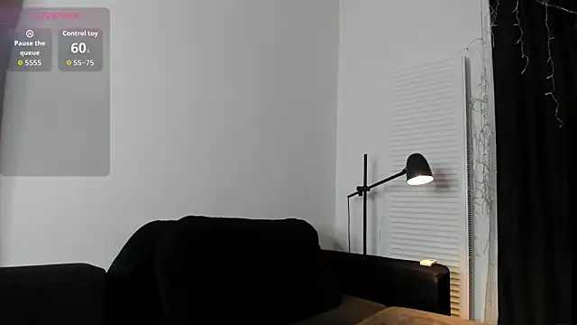 evelynvlove online show from January 6, 11:31 pm