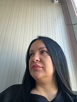 Snapshot of MeganBlueq chatting on January 17, 11:03 am MeganBlueq online show from January 17, 11:03 am