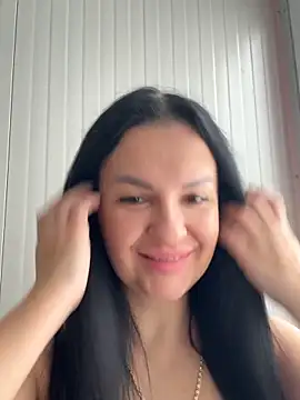 Snapshot of MeganBlueq chatting on February 2, 11:53 am MeganBlueq online show from February 2, 11:53 am