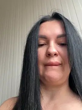 Snapshot of MeganBlueq chatting on February 9, 8:12 am MeganBlueq online show from February 9, 8:12 am