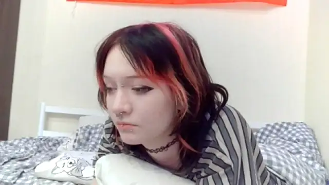 Shine Luna online show from February 11, 5:02 pm