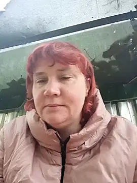 Snapshot of milfstress chatting on October 18, 6:15 am milfstress online show from October 18, 6:15 am