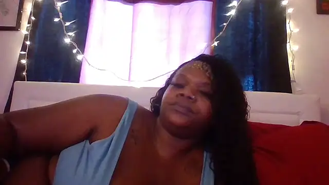 sweetjuiicy069069 online show from April 22, 10:05 pm