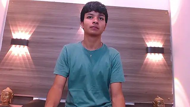 Joseph Gonzalez online show from February 24, 7:15 pm