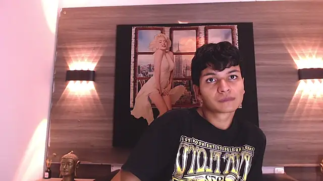 Joseph Gonzalez online show from February 4, 7:31 pm