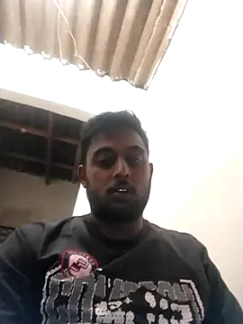 Snapshot of Mohandkim chatting on April 15, 2:17 am Mohandkim online show from April 15, 2:17 am