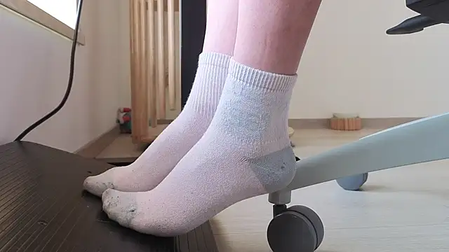 Feetbeth online show from February 20, 8:44 pm