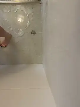 Snapshot of Feetbeth chatting on June 13, 8:18 pm Feetbeth online show from June 13, 8:18 pm