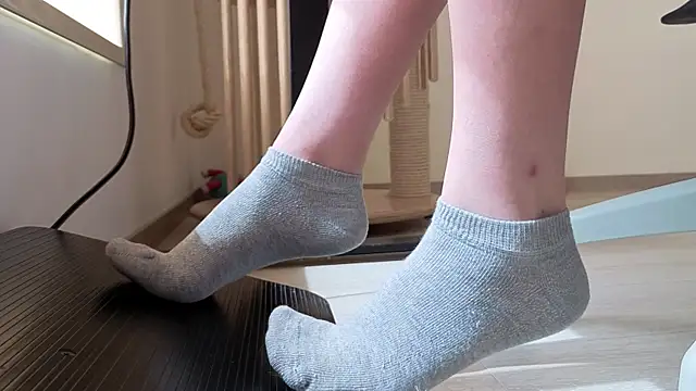 Feetbeth online show from February 18, 7:32 pm