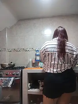 Snapshot of sharon_G chatting on May 15, 6:39 pm sharon G online show from May 15, 6:39 pm