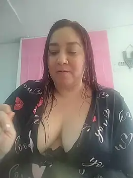 Snapshot of sharon_G chatting on April 21, 6:03 pm sharon G online show from April 21, 6:03 pm