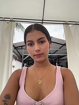 Snapshot of Valeria-escobar chatting on March 15, 1:51 pm Valeria-escobar online show from March 15, 1:51 pm