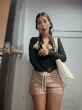 Valeria-escobar online show from July 25, 11:38 am