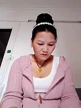 Snapshot of Cako-naka chatting on February 19, 2:08 am Cako-naka online show from February 19, 2:08 am