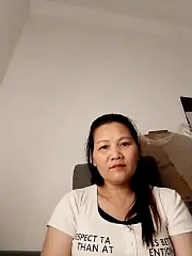 Snapshot of Cako-naka chatting on December 15, 3:40 pm Cako-naka online show from December 15, 3:40 pm