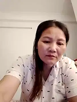 Snapshot of Cako-naka chatting on December 16, 4:00 pm Cako-naka online show from December 16, 4:00 pm