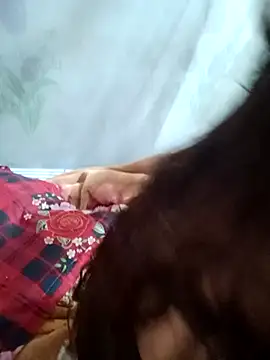Snapshot of little-effy chatting on July 19, 1:41 pm little-effy online show from July 19, 1:41 pm