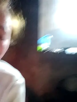 little-effy online show from February 11, 5:40 am