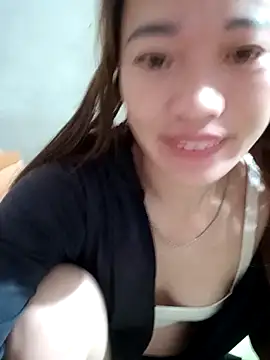 little-effy online show from May 6, 11:31 pm