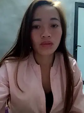 Snapshot of little-effy chatting on December 15, 10:48 pm little-effy online show from December 15, 10:48 pm