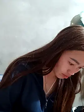 little-effy online show from March 1, 12:49 pm