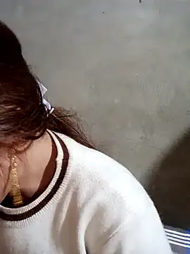 little-effy online show from February 13, 12:16 pm