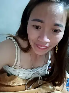 little-effy online show from February 8, 1:53 pm