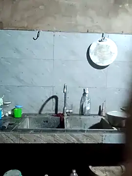 little-effy online show from March 24, 9:48 pm