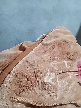 little-effy online show from April 4, 12:17 am