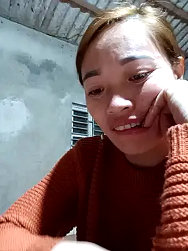 little-effy online show from December 17, 12:32 pm