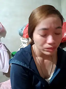 little-effy online show from March 14, 1:50 pm