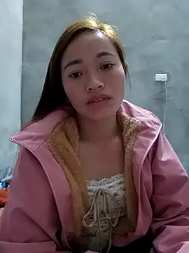 little-effy online show from December 18, 8:12 pm