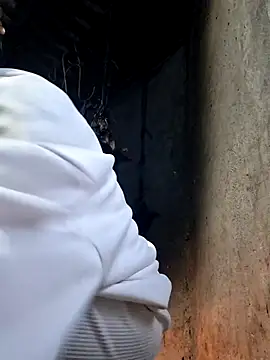 jikey- online show from February 28, 11:10 am