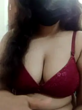 nosrat014 online show from February 14, 5:46 pm