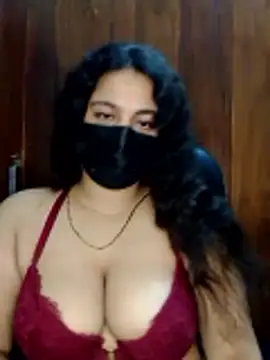 nosrat014 online show from April 30, 5:42 pm