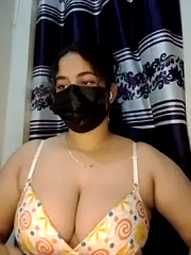 Snapshot of nosrat014 chatting on July 12, 10:16 am nosrat014 online show from July 12, 10:16 am