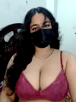 nosrat014 online show from April 3, 8:10 am