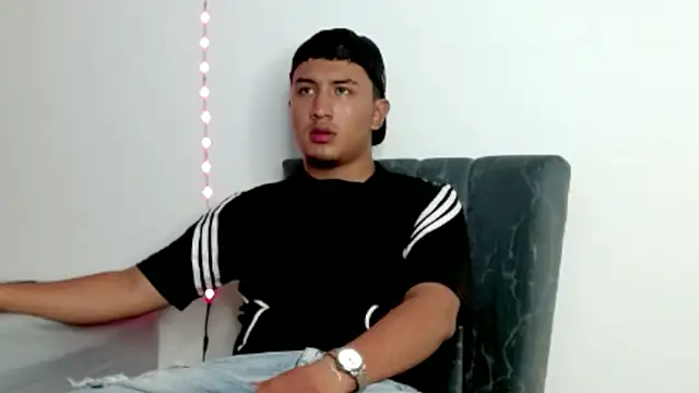 kyro estrada online show from April 13, 12:58 am