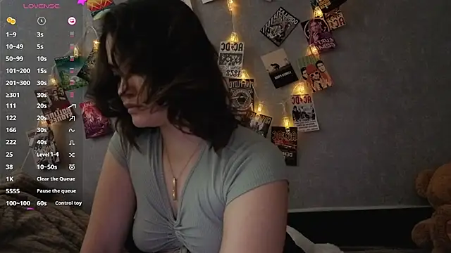 YummyTira online show from February 25, 6:13 am