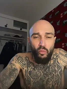 kingNQueen1211 online show from March 6, 6:19 am