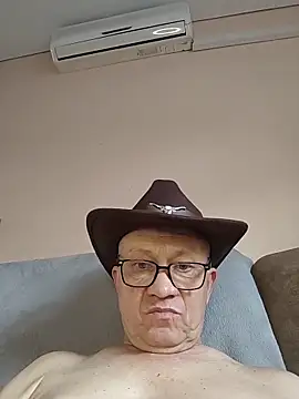 Sashabikros online show from March 8, 11:35 am