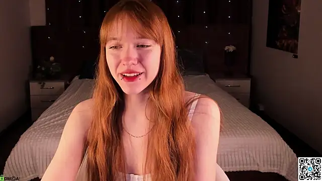 EmmaPratt online show from April 4, 12:39 am