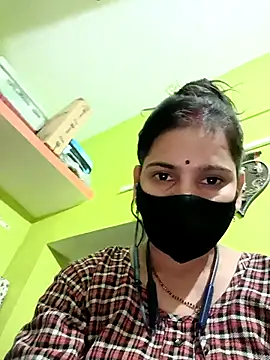 Snapshot of Lali-laila chatting on December 15, 5:08 pm Lali-laila online show from December 15, 5:08 pm