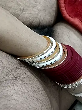 BEST-LOVER-1 online show from April 8, 7:15 pm