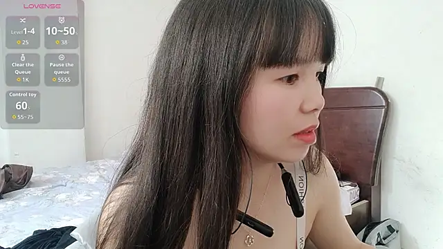 summerxiaojiejie online show from December 19, 1:20 am