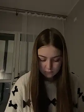 Yaseniya  online show from February 2, 12:53 am