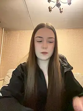 Yaseniya  online show from January 9, 1:18 pm